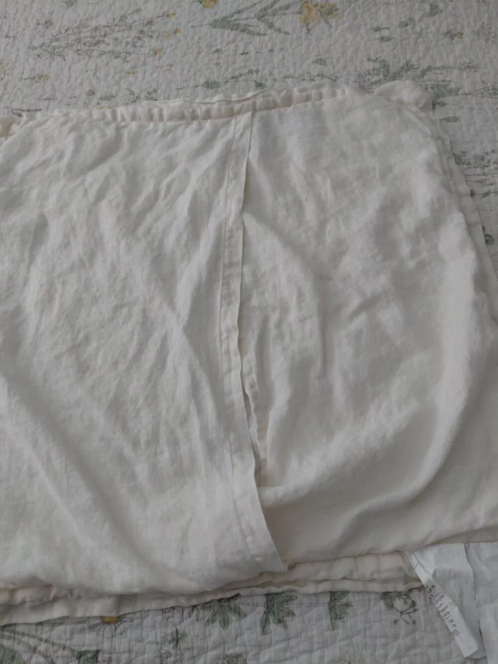 Pottery Barn Linen Quilted Sham Cover 27 x 28 Ivory Cream